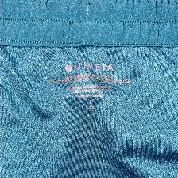 Athleta Mesh Racer Run Mid Rise 4" Short - Picture 5 of 5
